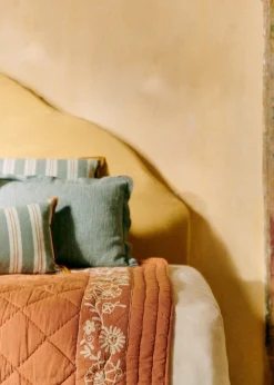 Sezane Les Tissus|Courtepointe Brodée