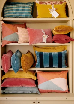 Sezane Les Tissus|Coussin Brodé -  Grand Modèle