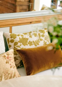 Sezane Les Tissus|Coussin Brodé -  Grand Modèle