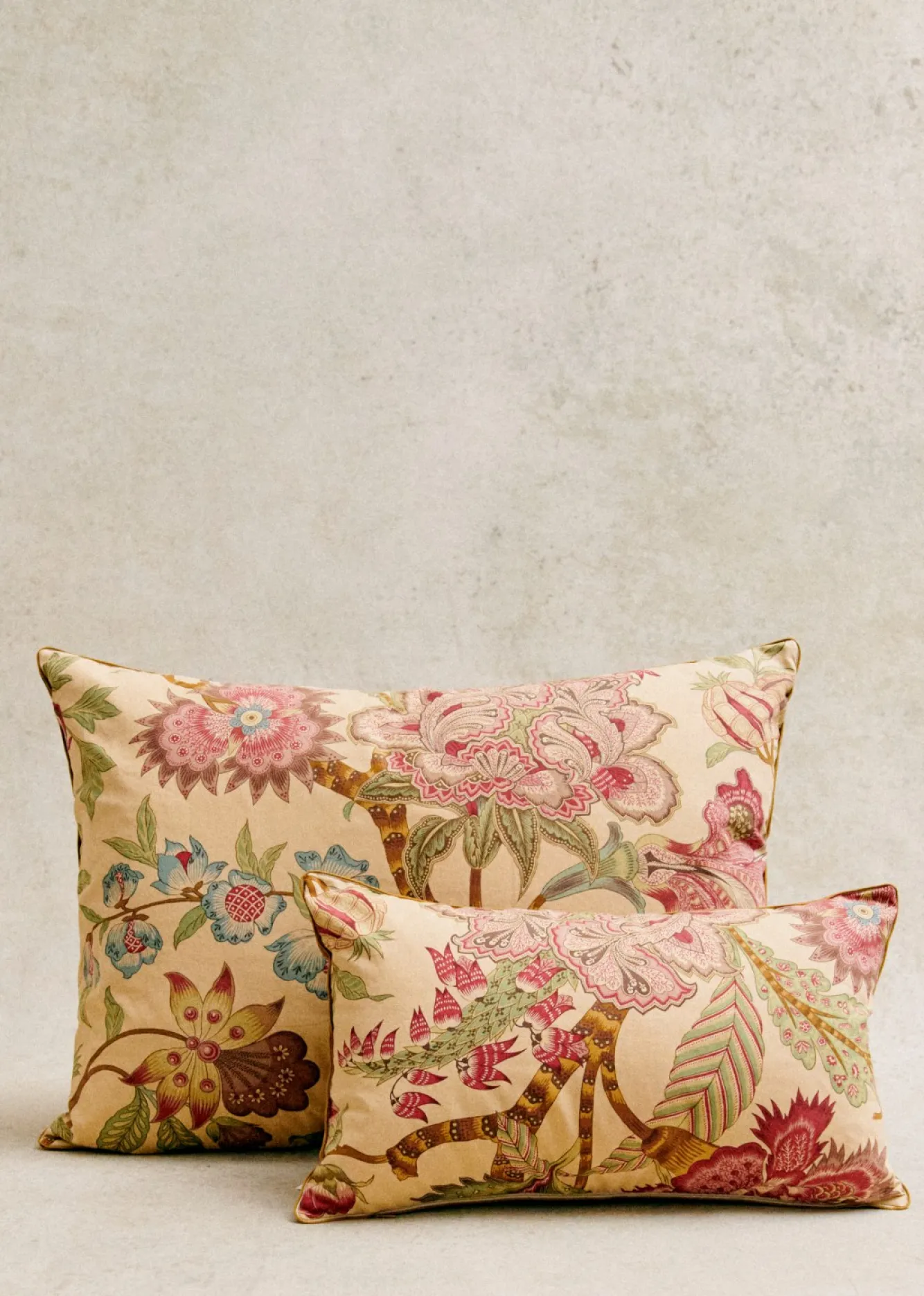 Sezane La Sélection Vintage|Les Tissus|Coussin Vintage - Petit Modèle