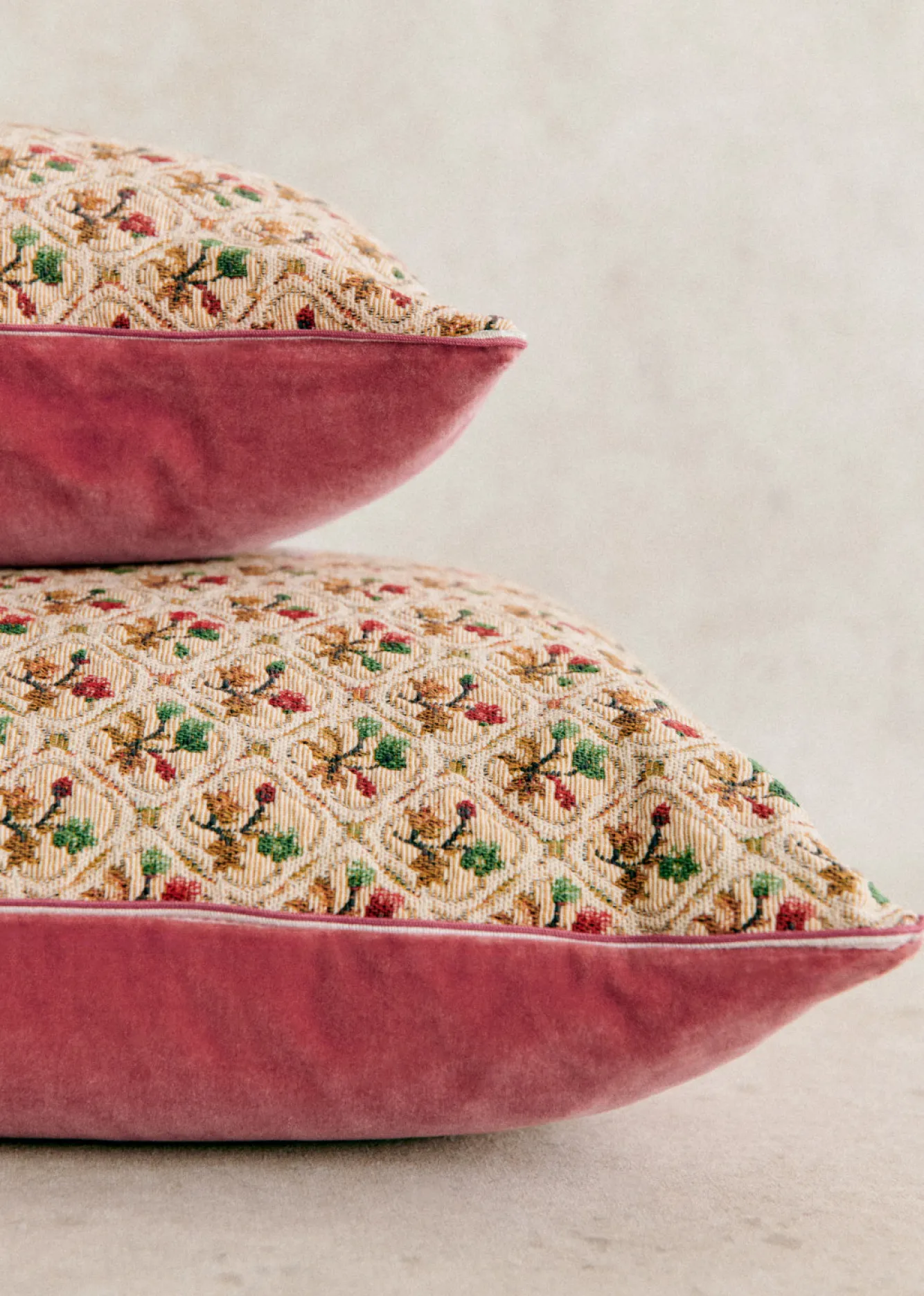 Sezane Les Tissus|Coussin Vintage - Petit Modèle