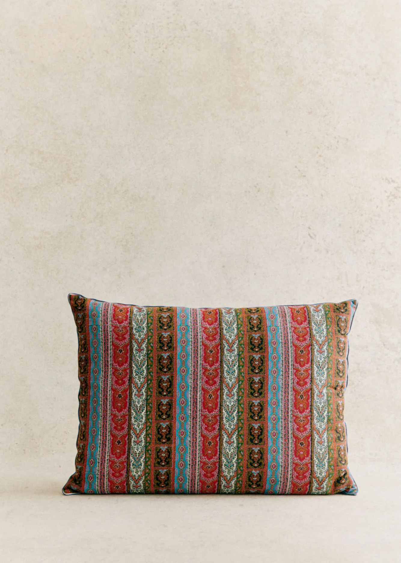 Sezane La Sélection Vintage|Les Tissus|Coussin Vintage - Très Grand Modèle