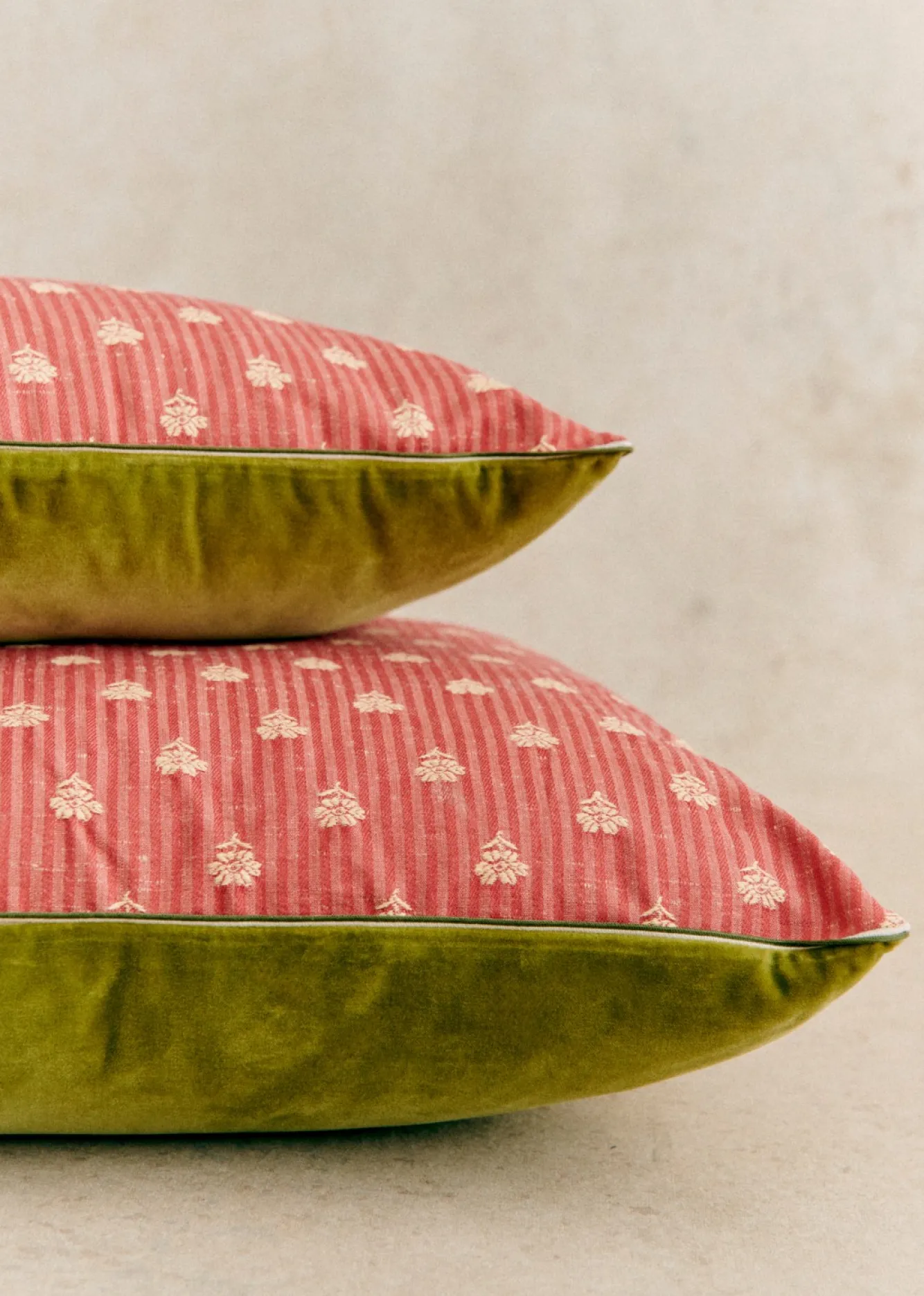 Sezane La Sélection Vintage|Coussin Vintage - Très Grand Modèle