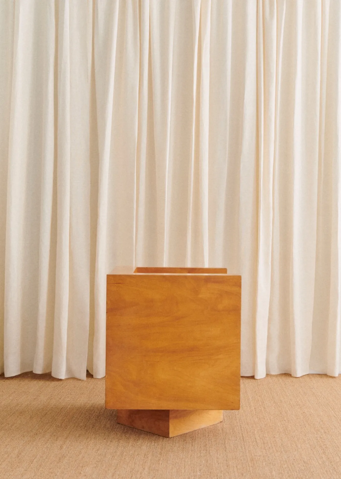 Sezane La Sélection Vintage|Fauteuil Cubique Vintage