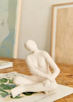 Sezane Les Invités|Sculpture Guénolée Courcoux - La Femme Grand Modèle